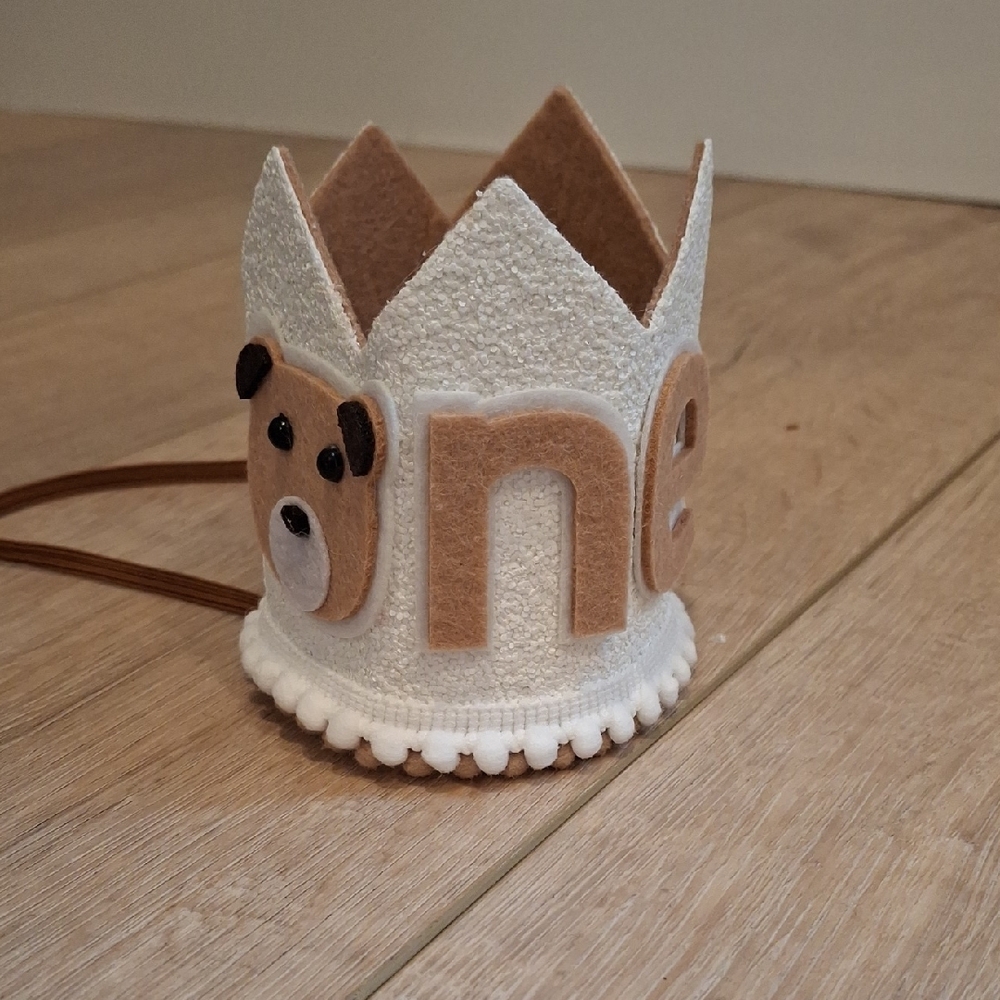 Adorable Bear-Themed Birthday Crown